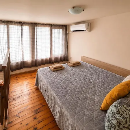 Koloni Bright & Cosy Loft